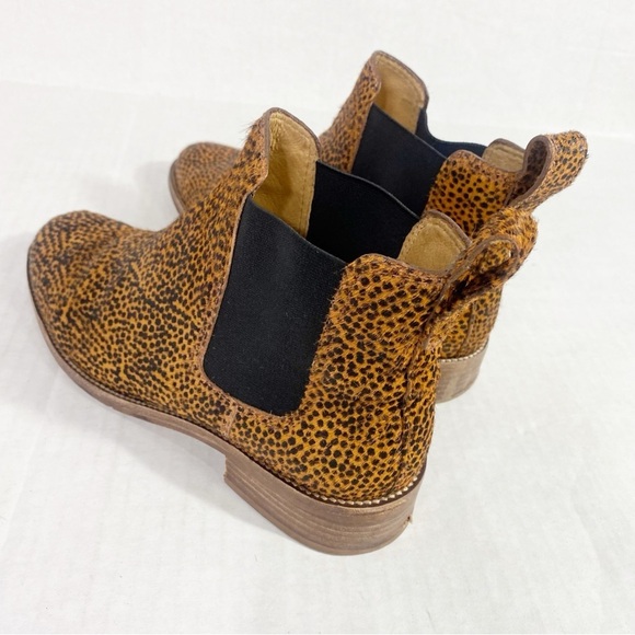 MADEWELL Ainsley Chelsea Boot in Spotted Calf Hair - Picture 7 of 16
